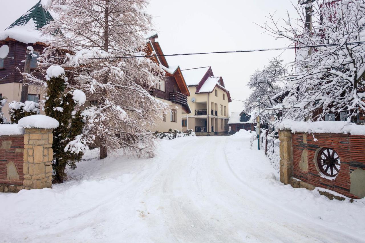 Панська Садиба Mykulychyn Exterior photo
